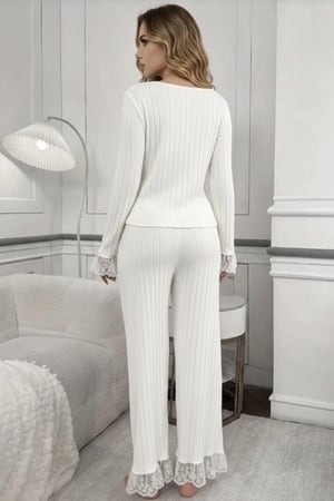 Bej Pamuklu Yumuşak Dantel Detaylı Pijama Takımı Bella Notte 77311 - Bej