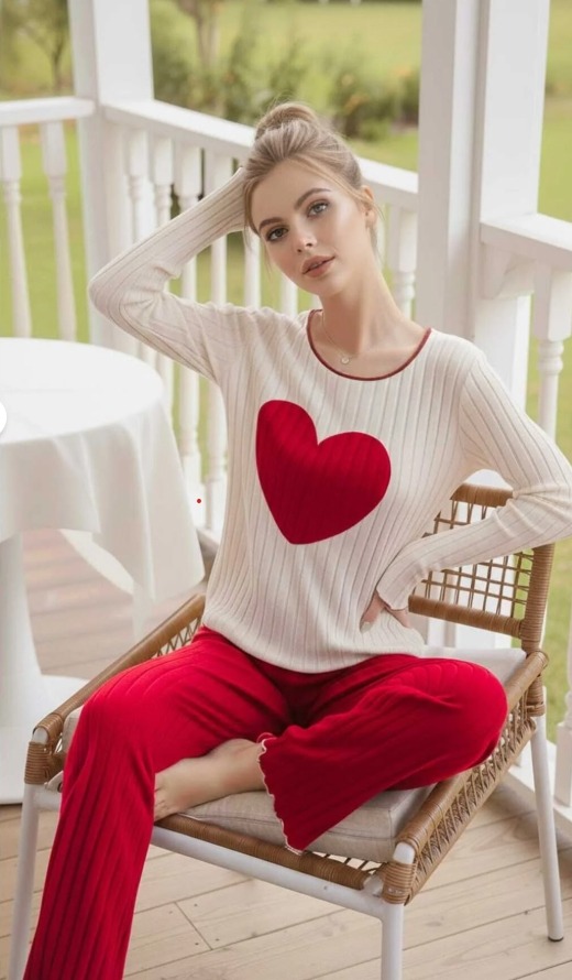 Bordo Kalp Detaylı Kısa Kollu Pijama Takımı Bella Notte 77355 - Kırmızı