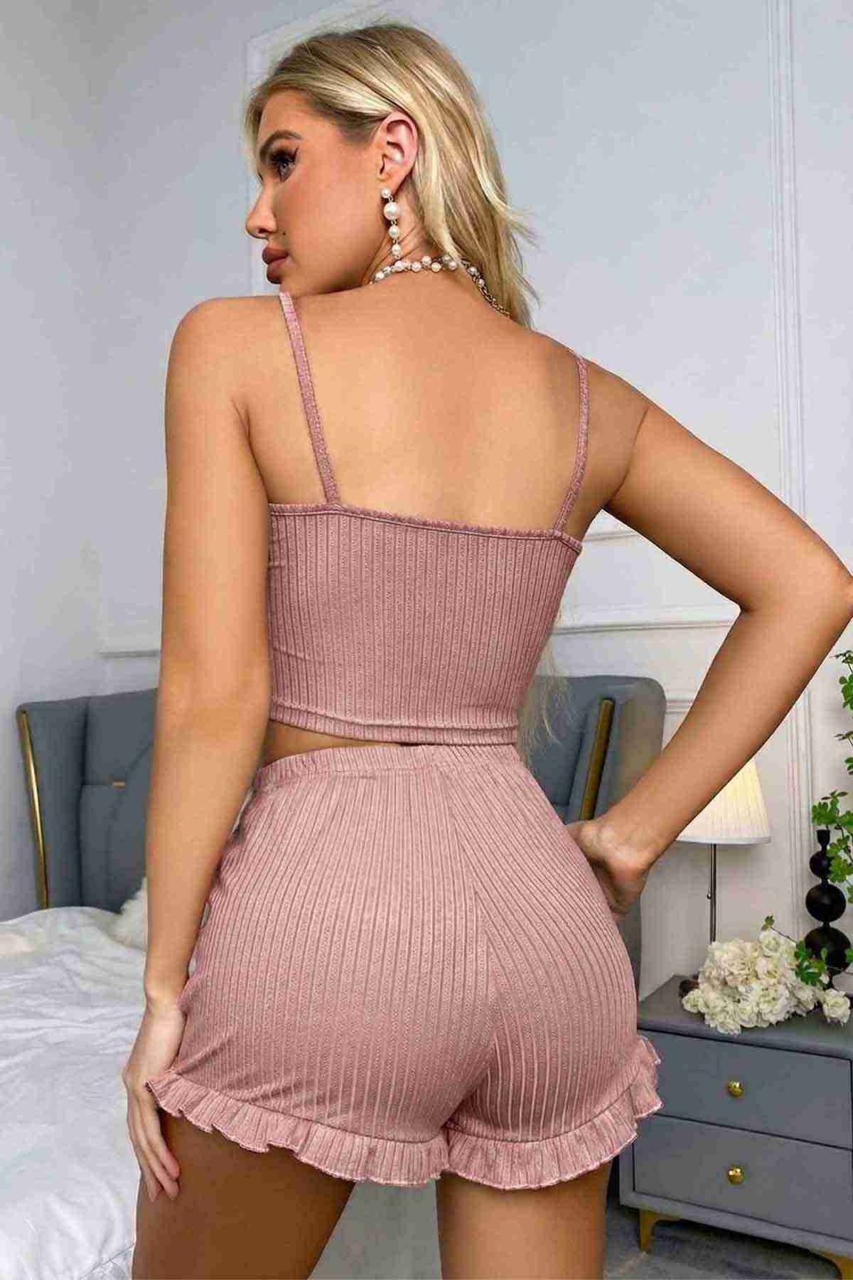 Dantelli Askılı Crop Üst ve Fırfır Paça Mini Şortlu Pijama Takım Merry See MS4438 Pembe - Pembe