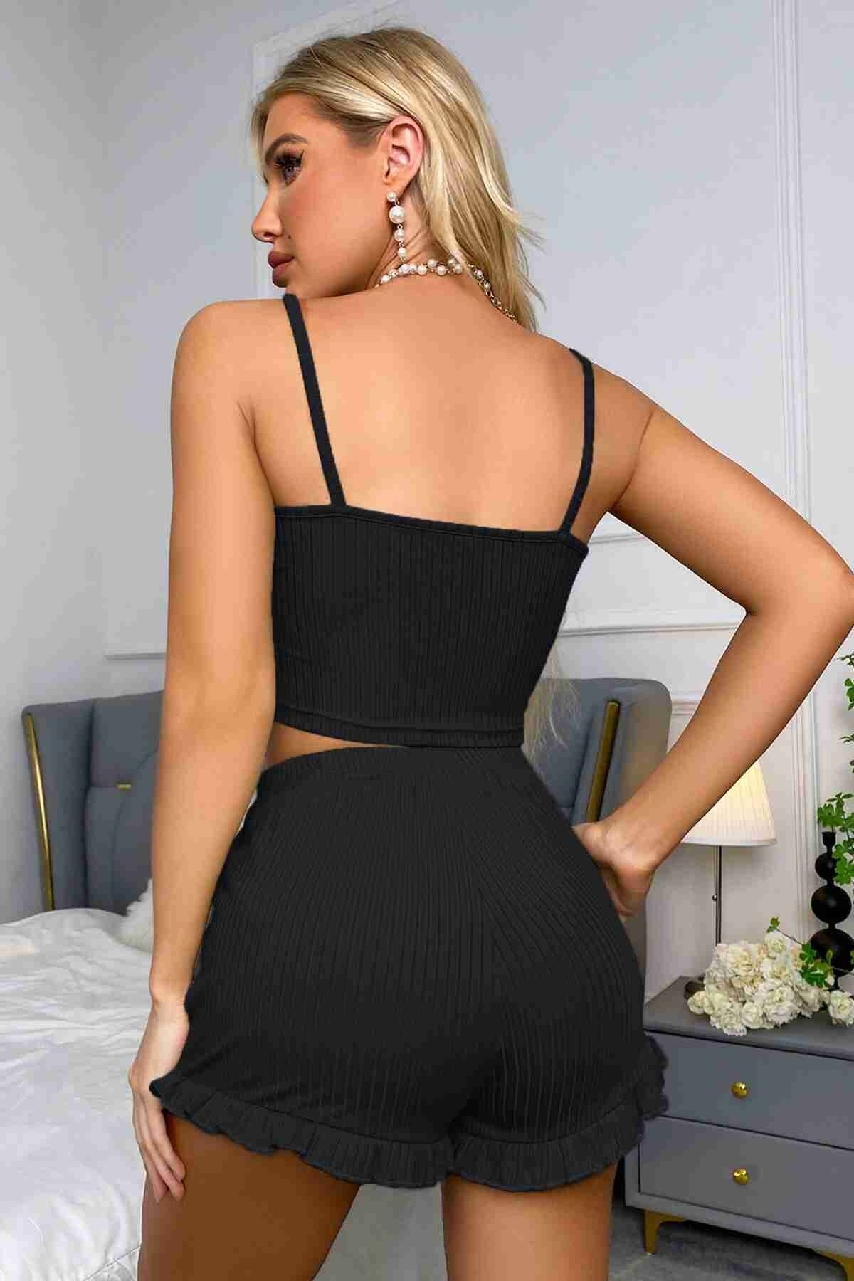 Dantelli Askılı Crop Üst ve Fırfır Paça Mini Şortlu Pijama Takım Merry See MS4438 Siyah - Siyah