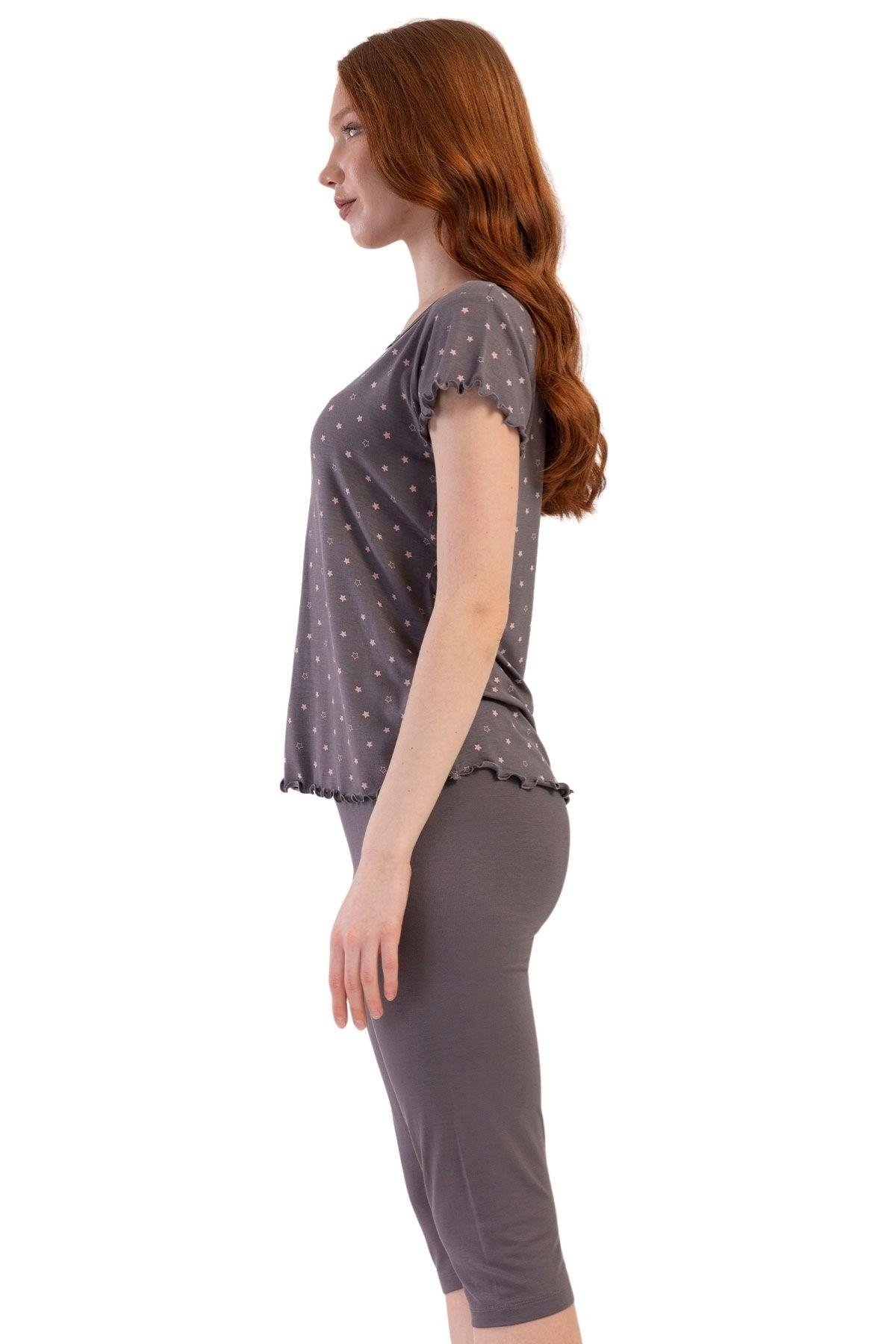 Likralı Viskon Kayık Yaka Kısa Kol Kapri Pijama Takımı Vienetta 409288 - Füme