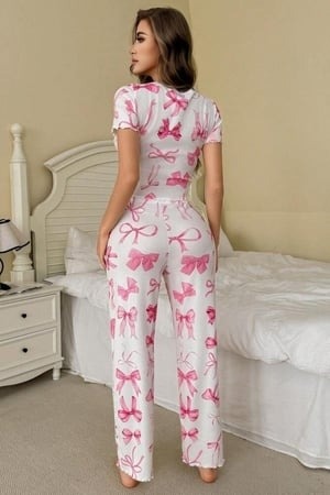Pembe Fiyonk Desenli Süs Düğmeli Yazlık Pijama Takımı Bella Notte 7395 - Pembe