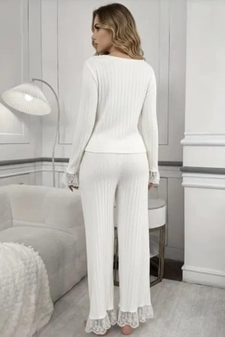Bej Pamuklu Yumuşak Dantel Detaylı Pijama Takımı Bella Notte 77311 - Bej