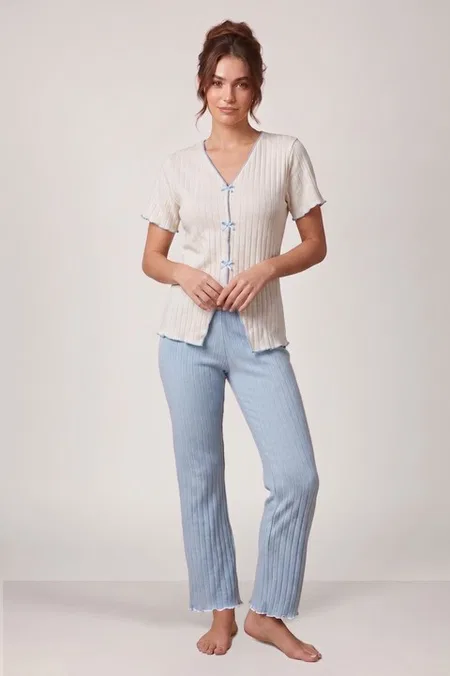 Ekru Kısa Kollu V Yaka Fiyonk Süslemeli Kadın Pijama Takımı Bella Notte 77911 - Ekru