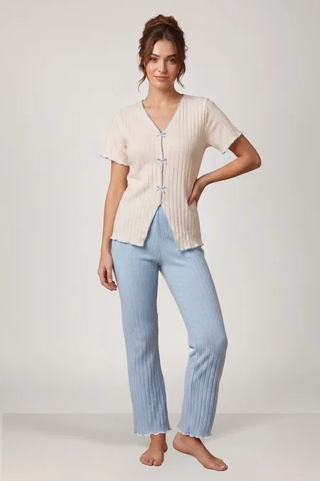 Ekru Kısa Kollu V Yaka Fiyonk Süslemeli Kadın Pijama Takımı Bella Notte 77911 - Ekru
