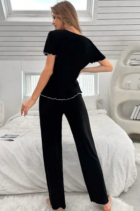 Pamuklu Siyah Fiyonk Detaylı Mevsimlik Pijama Takımı Ruselin 5130 - Siyah