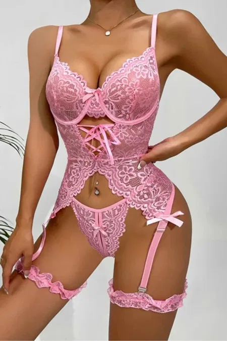 Pembe Modern Şık Rahat Dantelli Jartiyer Gecelik Set İzabel 12011 - Pembe