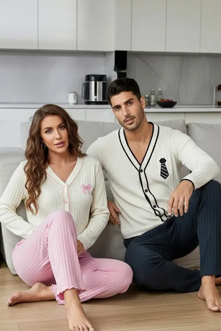 Pembe Uzun Kollu Düğme Ve Kurdele Detaylı Pamuklu Yeni Sezon Kadın Çift Pijaması Bella Notte CP-7589 - Pembe